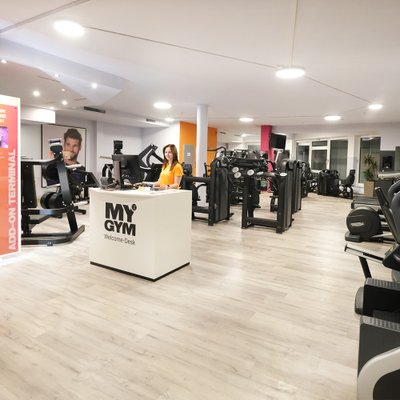 Training im Fitnessstudio von MYGYM