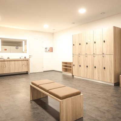 Garderobe im Fitnessstudio von MYGYM
